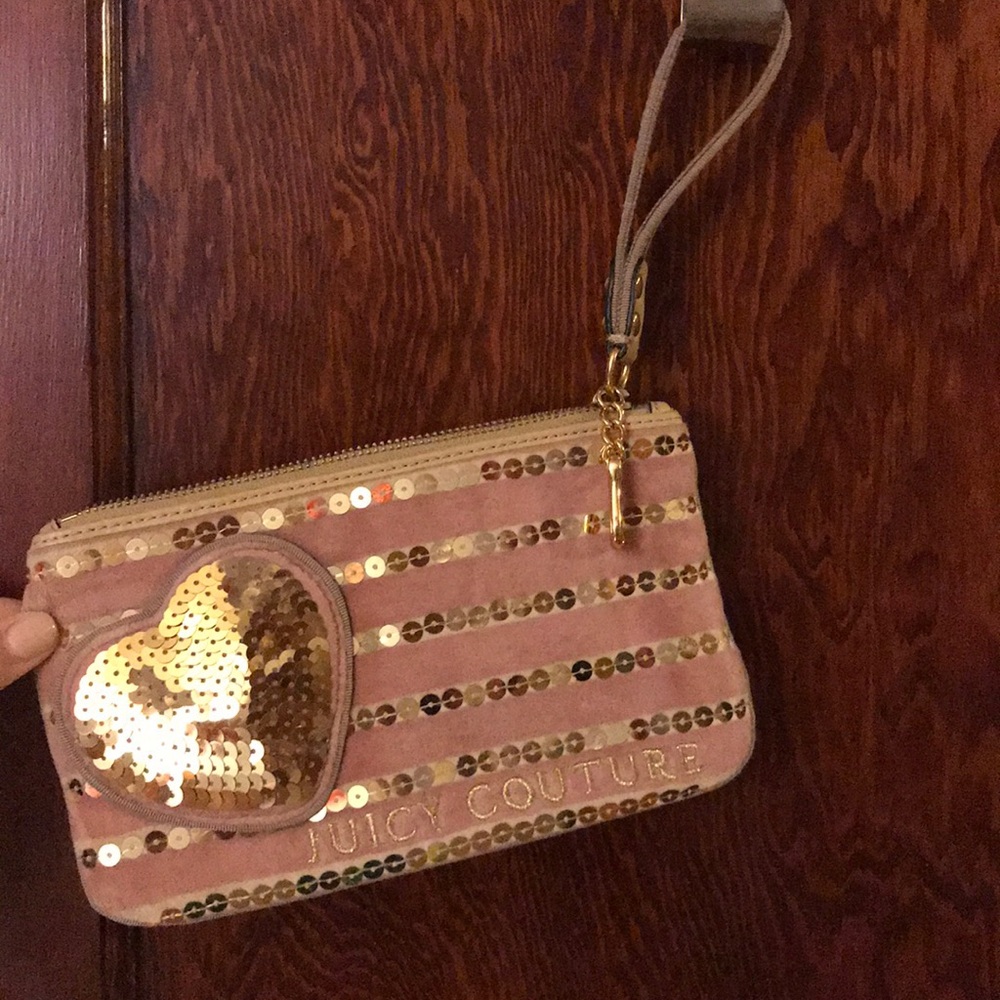 Wristlet